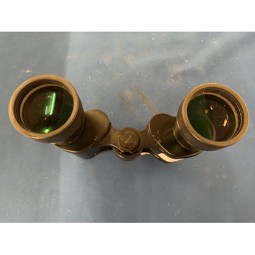 34 - A PAIR OF OPTICRON BINOCUALRS