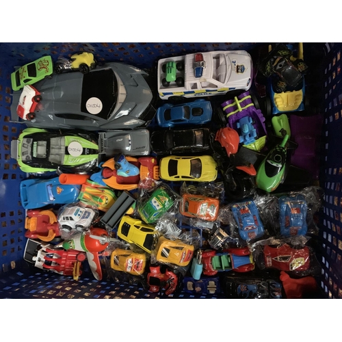 381 - A LARGE QUANTITY OF TOYS CARS, PLANES, FIGURES ETC