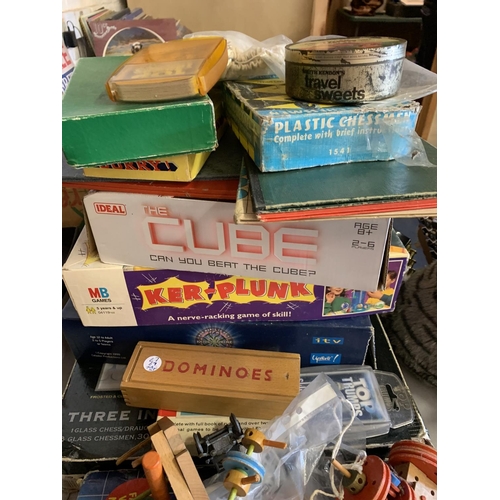 448 - A LARGE QUANTITY OF GAMES ETC