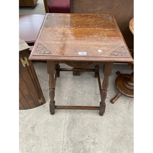 1855 - A SQUARE OAK SIDE TABLE