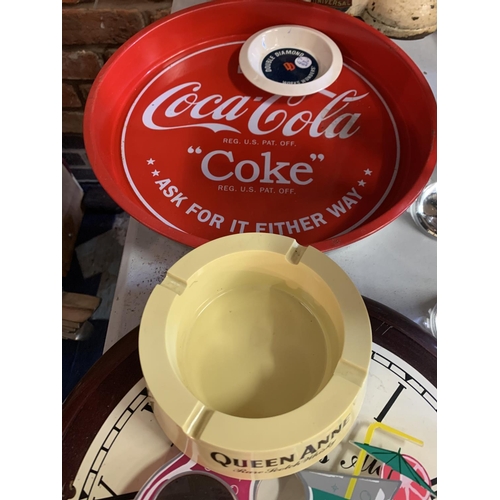 224 - VARIOUS BAR RELATED ITEMS TO INLCUDE A COCOA COLA TRAY, ASH TRAYS, CLOCK ETC