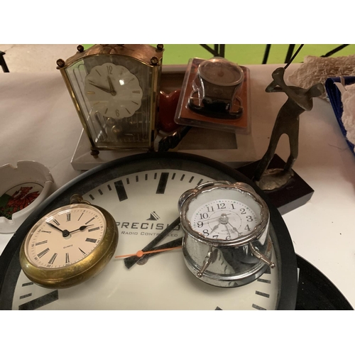 231 - A COLLECTION OF CLOCKS