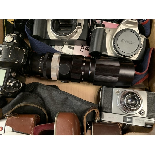 234 - A LARGE COLLECTION OF VARIOUS CAMERAS AND LENSES WITH CASES