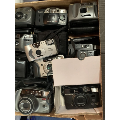 236 - A LARGE COLLECTION OF VARIOUS CAMERAS AND LENSES WITH CASES