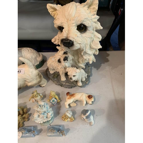 263 - VARIOUS CERAMIC ITEMS TO INCLUDE DOGS, DOLPHOINS ETC