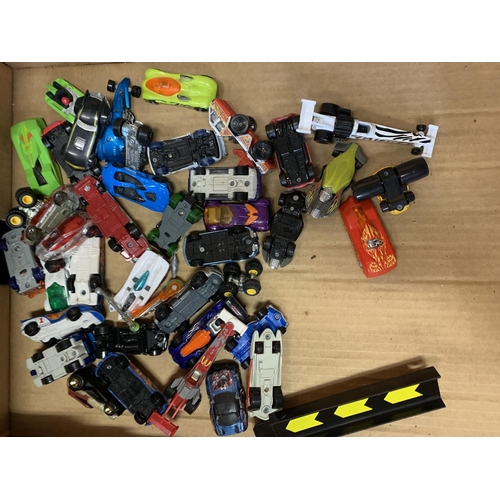 453 - A QUANTITY OF MODEL TOY CARS ETC