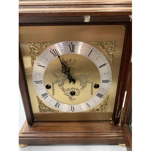 202 - A MAHOGANY MANTLE CLOCK FRANZ HERMLE