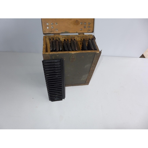 368 - A BOXED WORLD WAR II PERIOD GREDA ITALIAN MACHINE GUN LOADING STRIP TRAYS