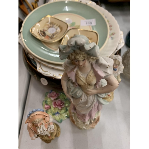 115 - A SELECTION OF PLATES AND ORNAMENTS TO INCLUDE SOME WEDGEWOOD AND A SILVERPLATE DISH