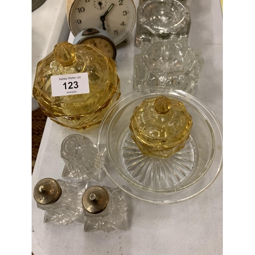 123 - A SELECTION OF GLASSWARE INCLUDING CUT GLASS CRUET SET