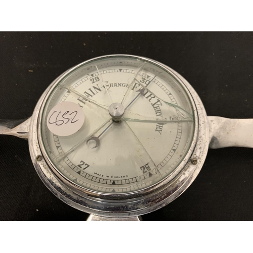 22 - DESK TOP BAROMETER IN THE FORM OF A PROPELLER GLASS A/F