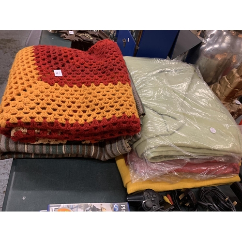 94 - A SELECTION OF WOOLLEN BLANKETS