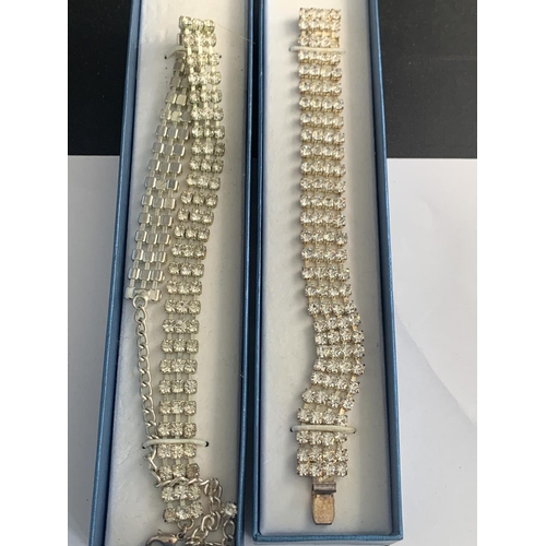 601 - A BOXED SET OF DIAMONTE CHOKER, BRACELET AND EARRING SET