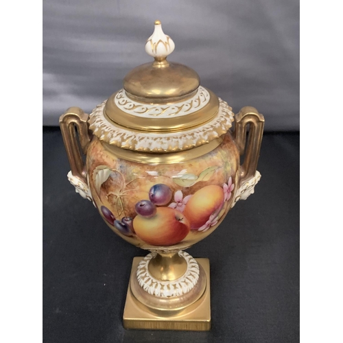 751 - A GOOD QUALITY ROYAL WORCESTER LIDDED VASE HAND PAINTED FRUIT STUDY BY A. ENGLISH HEIGHT 21CM, CONDI... 