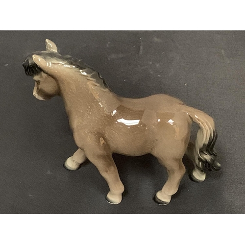 760 - AN UNUSUAL GOEBEL WEST GERMANY PORCELAIN BROWN GLOSS PONY HORSE MODEL 10.5 CM IN PERFECT CONDITION