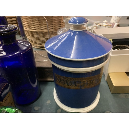 236 - A SELECTION OF GLASS AND CERAMIC CHEMIST JARS WITH NAMES TO INCLUDE A SET OF BOXED CHEMIST SCALES