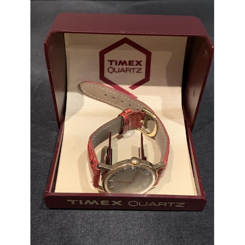 533 - A TIMEX AUTOMATIC WRIST WATCH