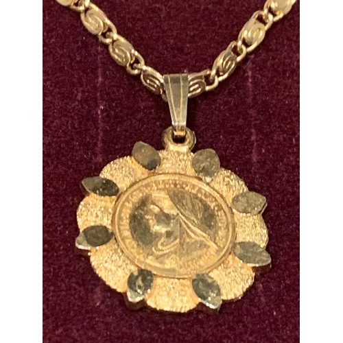 568 - A GOLD PLATED QUEEN VICTORIA COIN NECKLACE