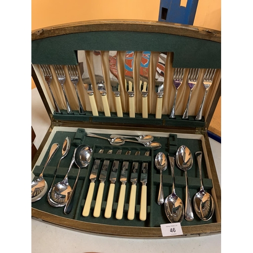 46 - TWO WOODEN PRESENTATION BOXES CONTAINING A QUANTITY OF SILVER PLATED FLATWARE