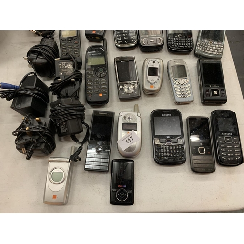 117 - A LARGE QUANTITY OF MOBILE PHONES