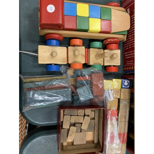 203 - A SELECTION OF VINTAGE WOODEN TOYS AND JIG SAWS