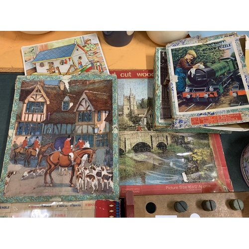 203 - A SELECTION OF VINTAGE WOODEN TOYS AND JIG SAWS