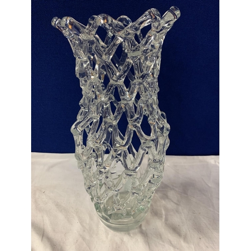 216 - A LARGE MID TWENTIETH CENTURY RETICULATED VASE WITH ABSTRACT DESIGN