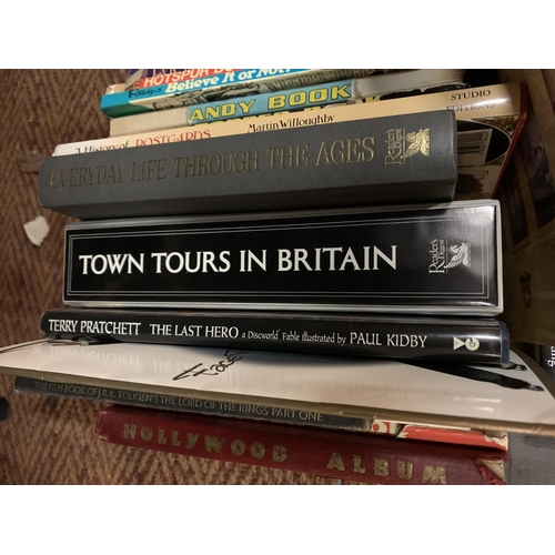 225 - A QUANTITY OF BOOKS TO INCLUDE TOWN TOURS OF BRITAIN, ALAN TITCHMARSH, 