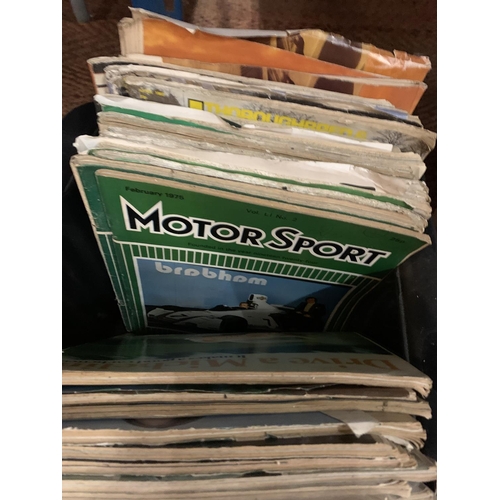 227 - AN ASSORTMENT OF VINTAGE CAR MAGAZINES