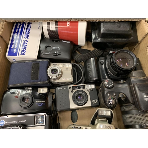 91 - A COLLECTION OF CAMERAS TO INCLUDE PENTAX AND NIKON ETC