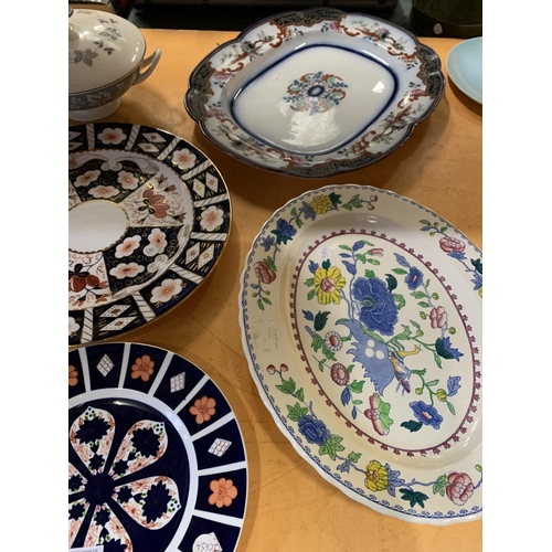 254 - A SELECTION OF PLATES AND PLATTERS TO INCLUDE A WEDGEWOOD 'MOSELLE' TUREEN