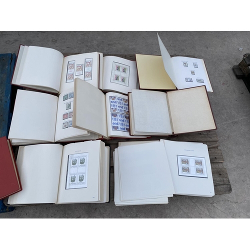 357 - EIGHT BINDERS OF CZECHOSLOVAKIA IN CARTON