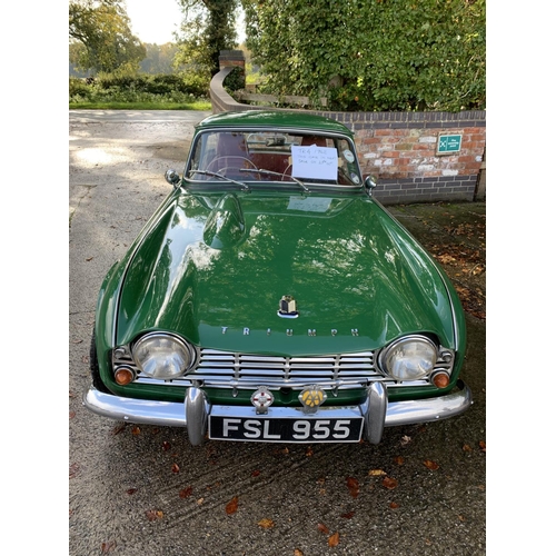 1210 - A 1962 TRIUMPH TR4 MOTOR CAR. 2.2 LITRE, 42197 MILES AT TIME OF CATALOGING, SURREY ALUMINIUM HARD TO... 