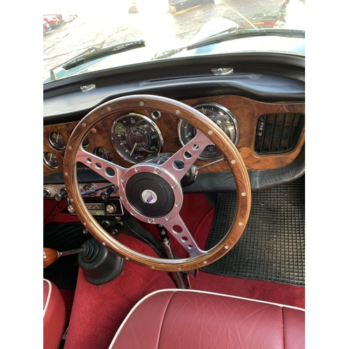 1210 - A 1962 TRIUMPH TR4 MOTOR CAR. 2.2 LITRE, 42197 MILES AT TIME OF CATALOGING, SURREY ALUMINIUM HARD TO... 