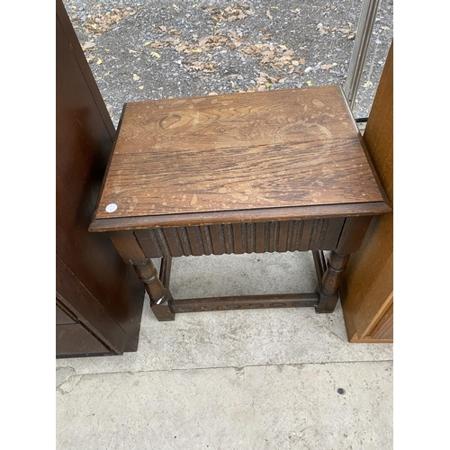 1833 - AN OAK CHEST OF FOUR DRAWERS AND A JACOBEAN STYLE STOOL WITH LIFT-UP LID