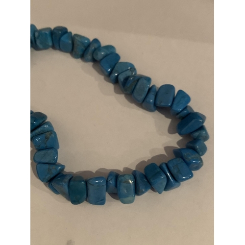 517 - A BLUE CORAL NECKLACE