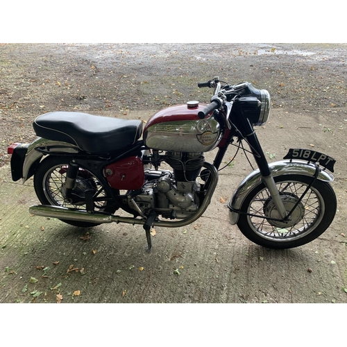 1220 - A 1962 ROYAL ENFIELD 350 CC BULLET . THE BIKE WAS MANUFACTURED AT REDITCH, ENGLAND AND SOLD BY DEALE... 