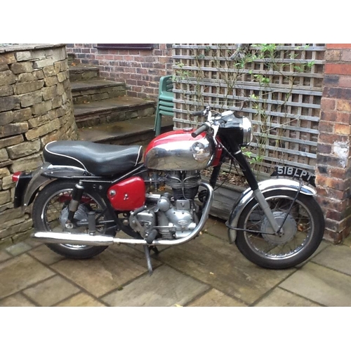 1220 - A 1962 ROYAL ENFIELD 350 CC BULLET . THE BIKE WAS MANUFACTURED AT REDITCH, ENGLAND AND SOLD BY DEALE... 