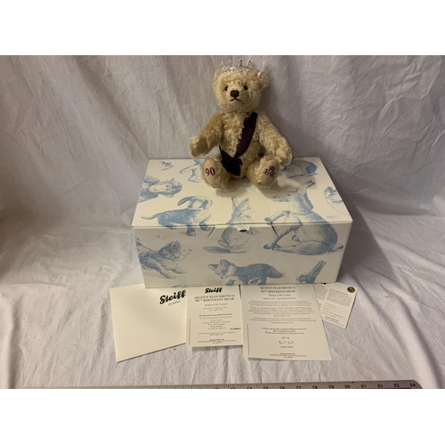 321 - A STEIFF QUEEN ELIZABETH II 90TH BIRTHDAY BEAR LIMITED EDITION NO.58 OF 1926 BOXED WITH CERTIFICATE