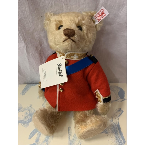 322 - A STEIFF TEDDY BEAR PRINCE WILLIAM 2012 BOXED WITH CERTIFICATE