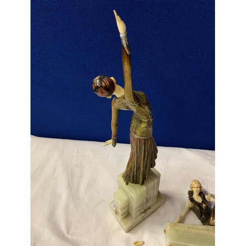 19 - A PAIR OF 1920S STYLE LADIES MOUNTED ON MARBLE PLINTHS (HANDS A/F ON ONE MODEL)