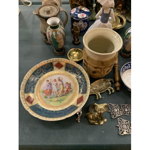 88 - AN ECLECTIC MIX OF CERAMICS AND BRASSWARE