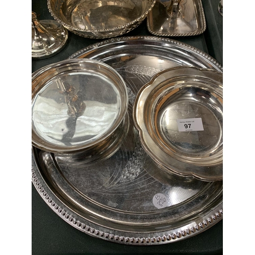 97 - A QUANTITY OF SILVERPLATE TO INCLUDE THREE CANDLESTICKS