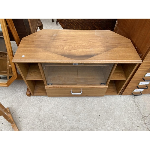 1868 - A MODERN CHEVAL MIRROR, TV UNIT AND A FIVE BAR TOWEL RAIL