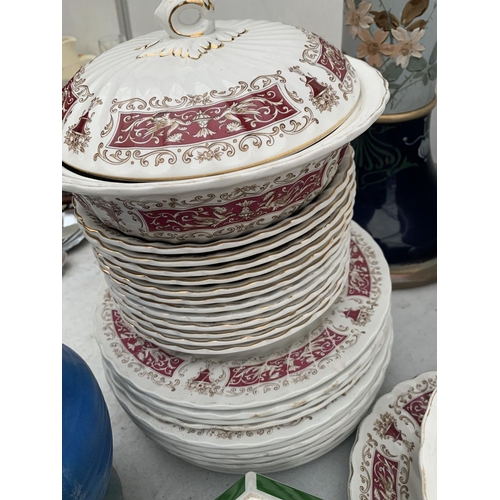 1345 - A MIXED QUANTITY OF CERAMICS TO INCLUDE PLATES, PLANT STAND, JUGS ETC.