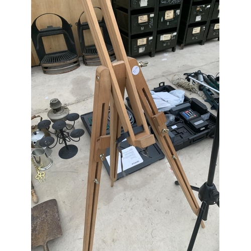 1409 - TWO WOODEN EASELS AND A MICROPHONE STAND