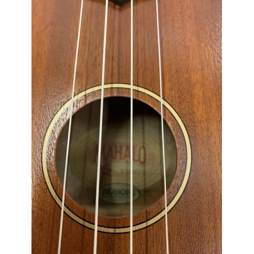 102 - A CHILD'S MAHALO GUITAR TO INCLUDE CARRY CASE