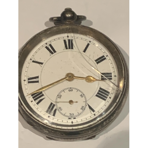 637 - A 925 SILVER FUSEE POCKET WATCH WITH KEY. LENS CRACKED