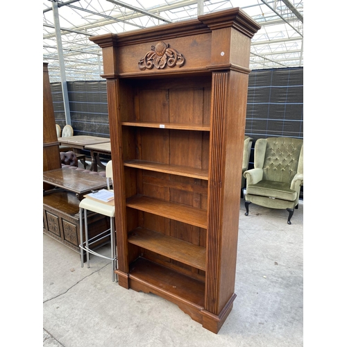 2135 - A 19TH CENTURY STYLE HARDWOOD FIVE TIER OPEN BOOKCASE, 42