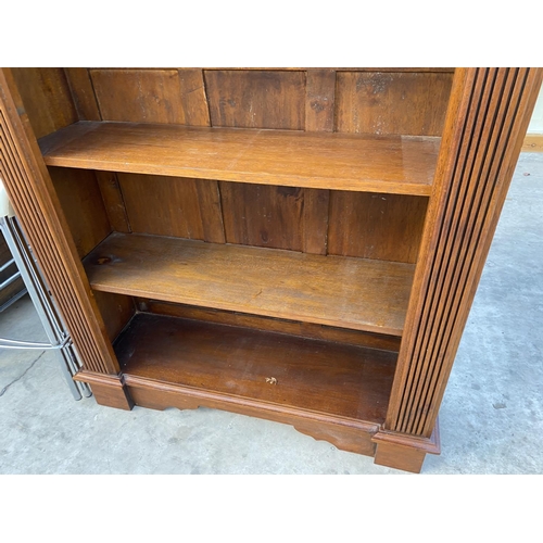 2135 - A 19TH CENTURY STYLE HARDWOOD FIVE TIER OPEN BOOKCASE, 42